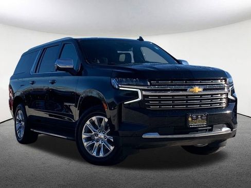 Certified 2024 Chevrolet Suburban Premier image 2