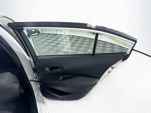 Used 2024 Toyota Corolla LE FWD image 29