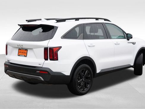 Certified 2023 Kia Sorento S AWD/4WD image 5