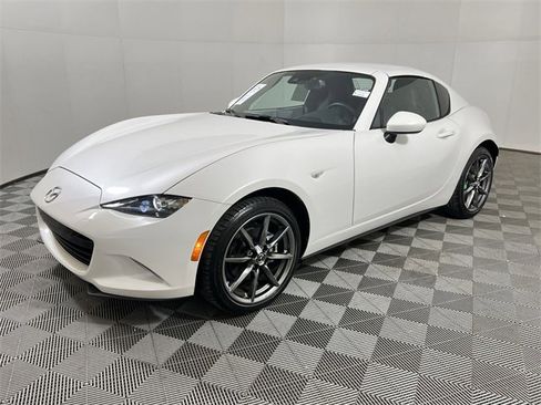Used 2023 MAZDA MX-5 Miata Grand Touring w/ Weather Package image 4