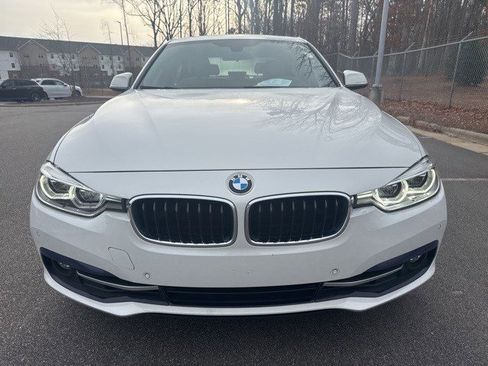 Used 2017 BMW 330i Sedan image 9