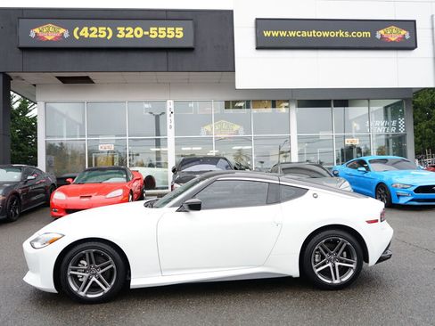 Used 2024 Nissan Z Sport image 2