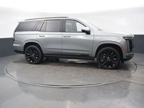 Certified 2026 Cadillac Escalade Platinum Sport w/ LPO, ONYX Package image 7