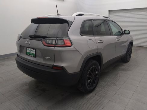 Used 2020 Jeep Cherokee Latitude image 9