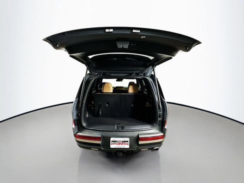 Used 2025 Hyundai Santa Fe Limited image 33