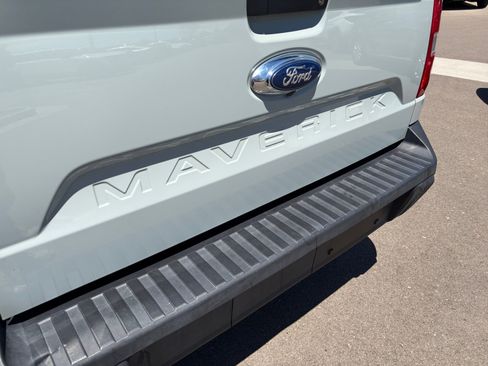 Used 2024 Ford Maverick XL FWD image 23