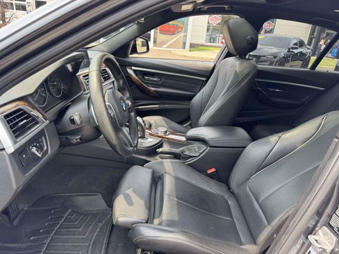 Used 2016 BMW 328i xDrive Sedan AWD/4WD image 14