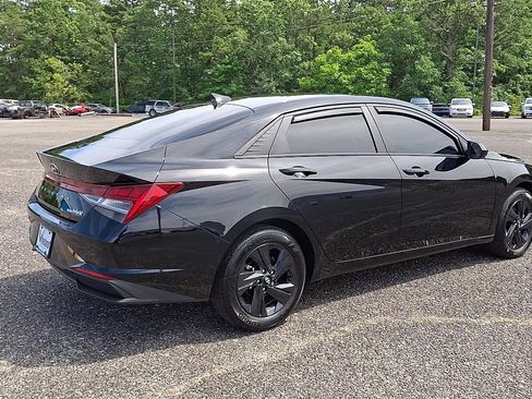 Certified 2023 Hyundai Elantra Blue w/ Cargo Package FWD image 8