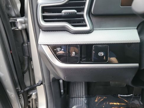 Certified 2023 Kia Sportage LX FWD image 27