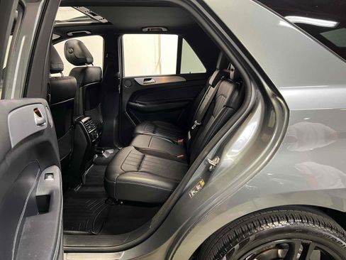 Used 2019 Mercedes-Benz GLE 43 AMG 4MATIC image 6