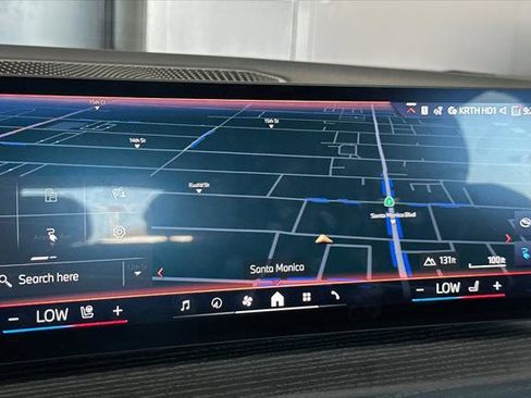 Used 2025 BMW i4 eDrive40 w/ Parking Assistance Package image 17