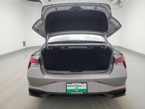 Used 2023 Hyundai Elantra SEL w/ Convenience Package image 29