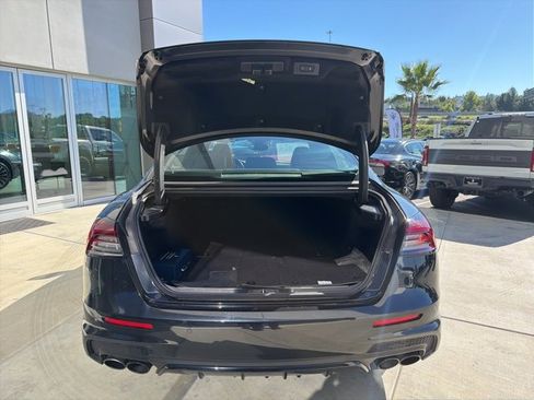 Certified 2022 Maserati Quattroporte GT image 11