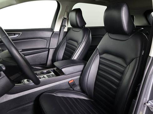 Used 2024 Ford Edge SEL image 21