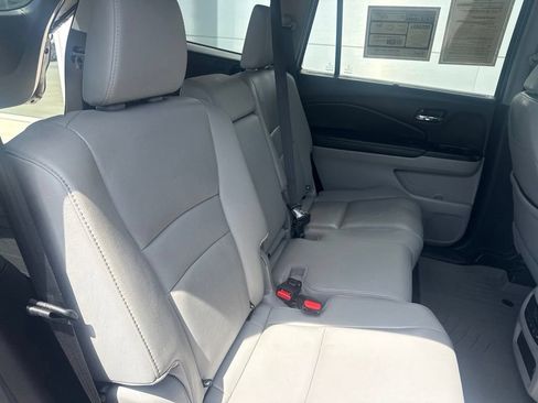Used 2021 Honda Pilot Special Edition image 31