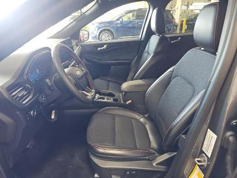 Used 2025 Ford Escape ST-Line Select w/ Tech Pack #2 AWD/4WD image 11