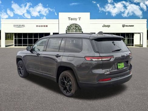 New 2024 Jeep Grand Cherokee L Laredo image 5