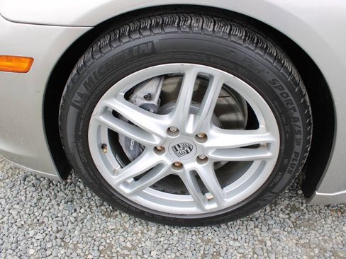 Used 2011 Porsche Panamera image 28