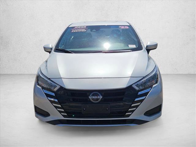 Used 2025 Nissan Versa SV FWD image 2