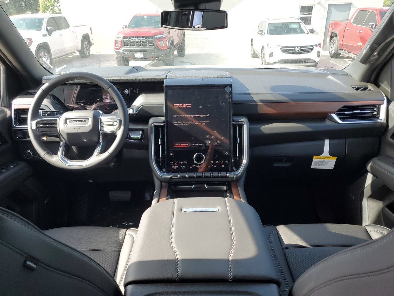 New 2026 GMC Yukon Denali RWD image 12