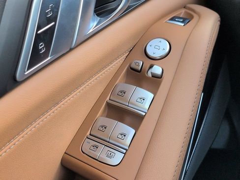 New 2027 BMW X7 xDrive40i w/ Premium Package AWD/4WD image 25