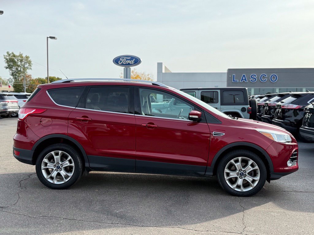 Used 2016 Ford Escape Titanium AWD/4WD image 38