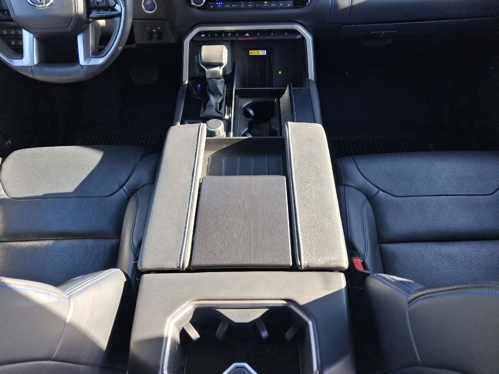 Used 2024 Toyota Sequoia Platinum AWD/4WD image 29