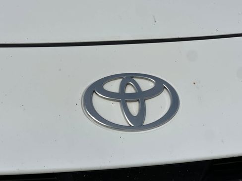 Used 2025 Toyota Camry LE FWD image 15