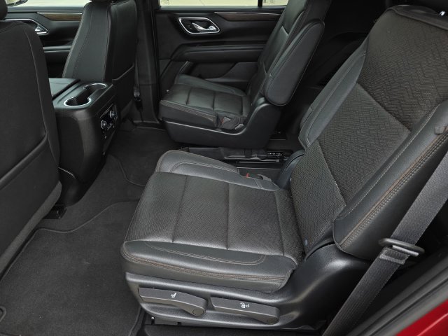 Used 2023 Chevrolet Tahoe High Country AWD/4WD image 28