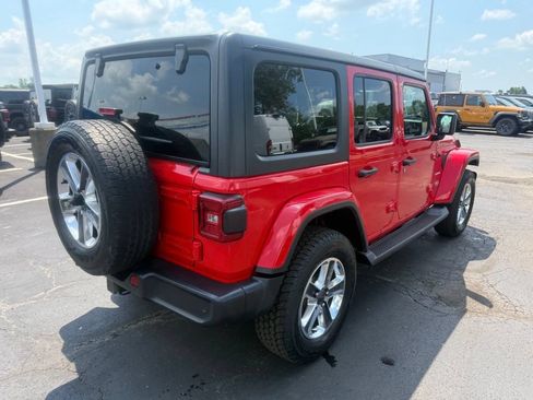 Used 2020 Jeep Wrangler Unlimited Sahara w/ Dual Top Group AWD/4WD image 3
