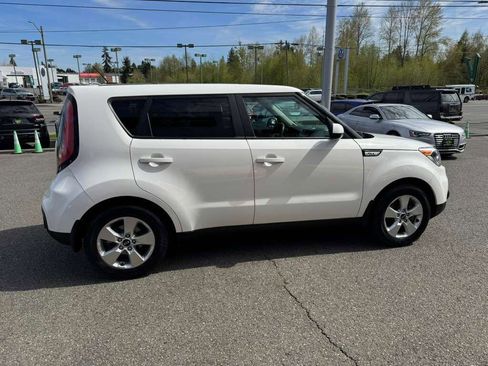 Used 2019 Kia Soul image 6