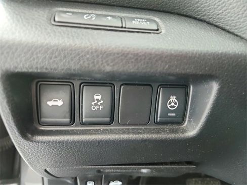 Used 2017 Nissan Altima 2.5 SL image 25