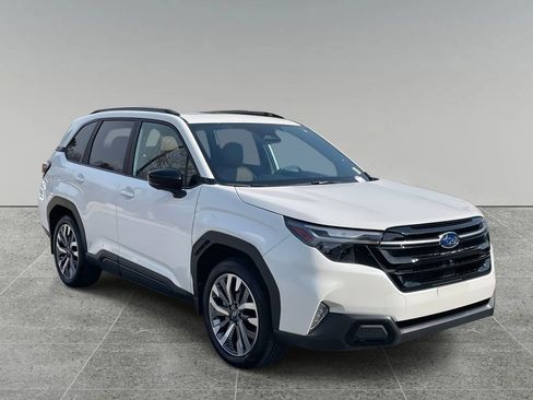 Used 2026 Subaru Forester Touring image 7