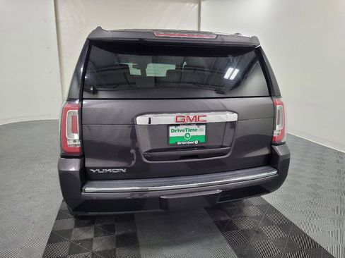 Used 2018 GMC Yukon Denali AWD/4WD image 6