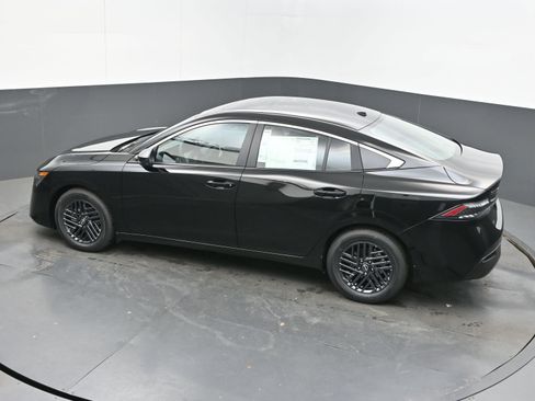 New 2026 Nissan Sentra SV FWD image 33