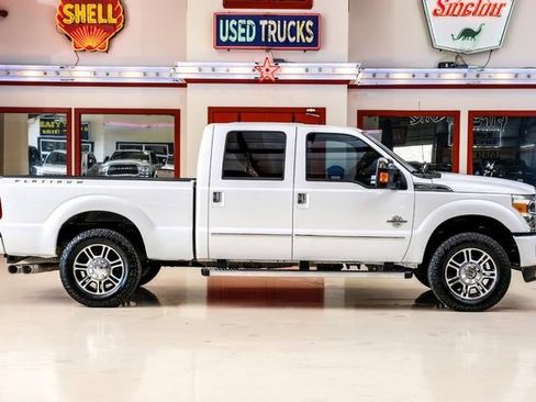 Used 2013 Ford F250 Platinum w/ FX4 Off Road Pkg image 10