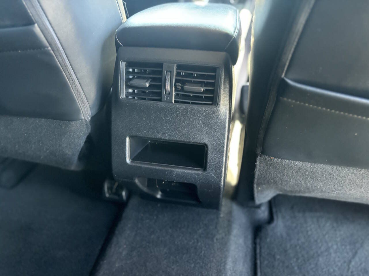 Used 2023 Mitsubishi Outlander SE FWD image 22