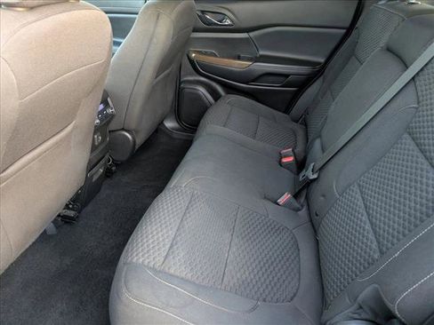 Used 2019 GMC Acadia SLE image 17