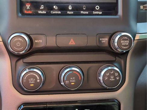 Used 2019 RAM 1500 Big Horn AWD/4WD image 20
