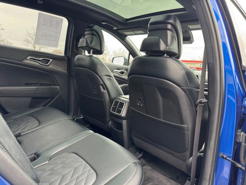 Used 2023 Kia Sportage X-Line w/ X-Line Premium Package image 16