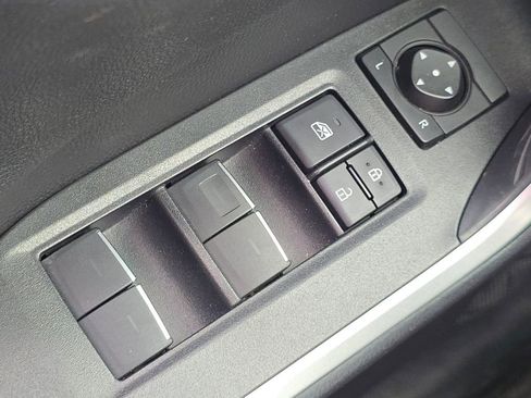 Used 2023 Toyota RAV4 Limited image 26