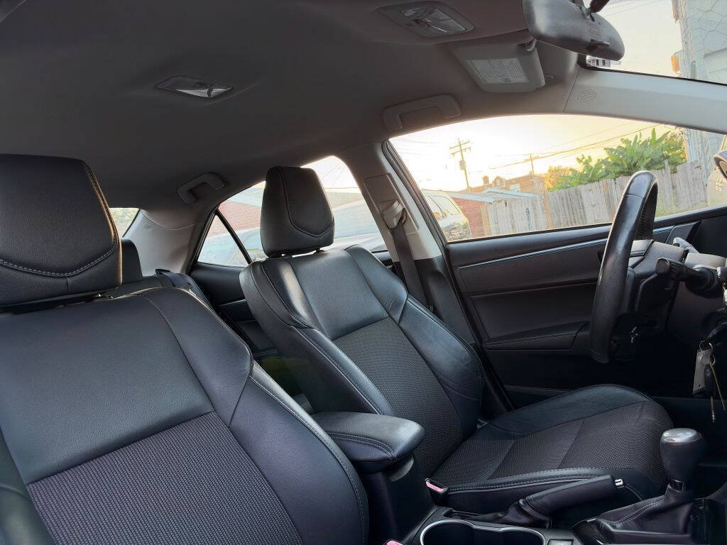 Used 2016 Toyota Corolla S FWD image 24