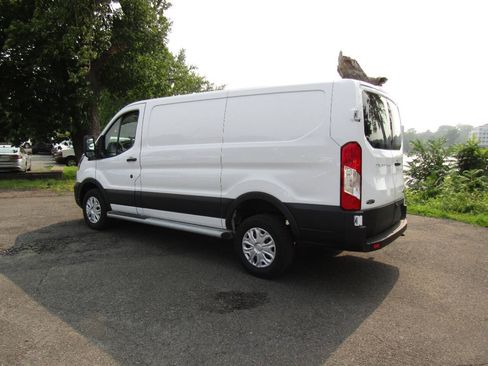 Used 2025 Ford Transit 250 Low Roof w/ Exterior Upgrade Package RWD image 31