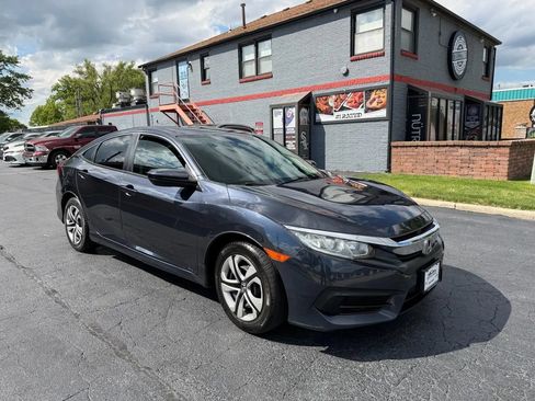 Used 2018 Honda Civic LX image 11