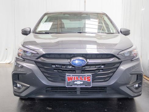 Used 2023 Subaru Legacy Limited AWD/4WD image 2