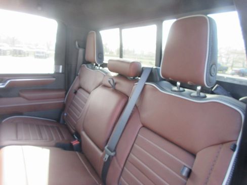 New 2026 GMC Sierra 2500 Denali Ultimate image 12