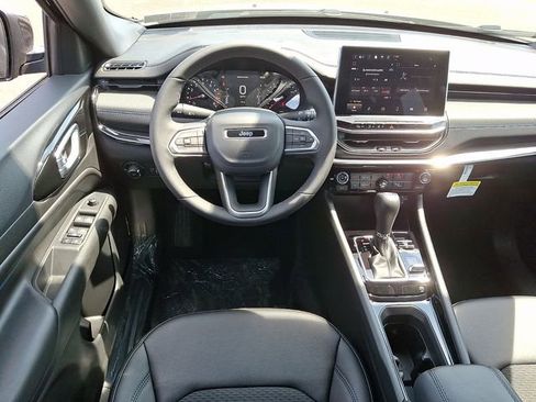 New 2026 Jeep Compass Latitude AWD/4WD image 2