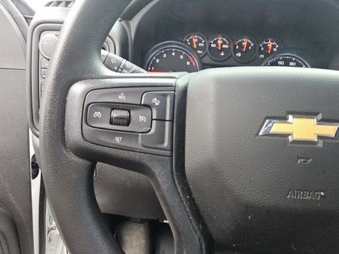 Used 2024 Chevrolet Silverado 2500 Custom w/ Custom Value Package image 35