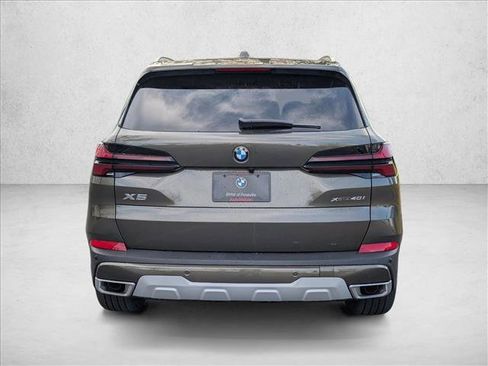 Used 2026 BMW X5 xDrive40i w/ Premium Package AWD/4WD image 7