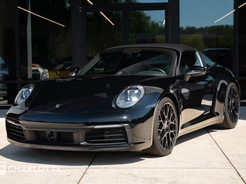 Used 2023 Porsche 911 Targa 4S AWD/4WD image 6